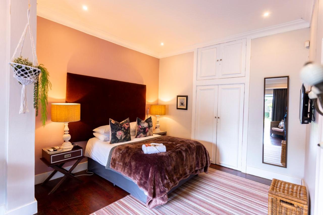 Отель Taunton Manor Питермарицбург Экстерьер фото