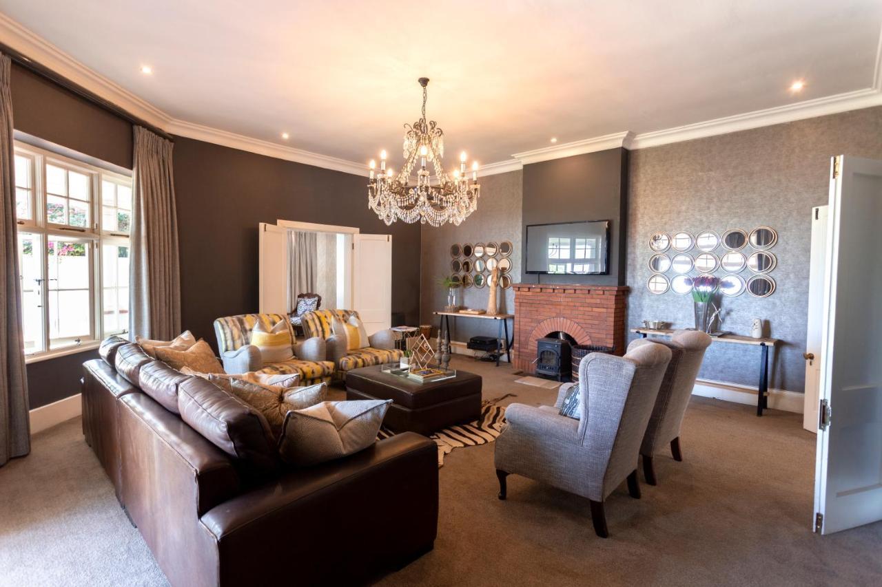 Отель Taunton Manor Питермарицбург Экстерьер фото