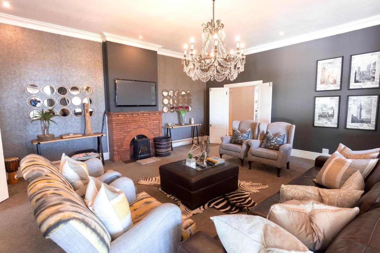 Отель Taunton Manor Питермарицбург Экстерьер фото